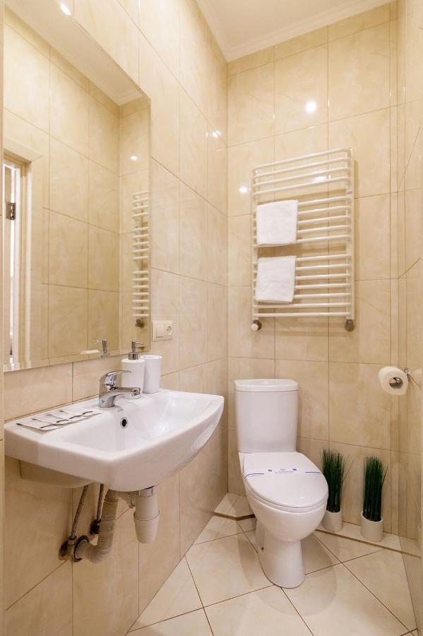 Avangard Magnus Apartment إلفيف المظهر الخارجي الصورة