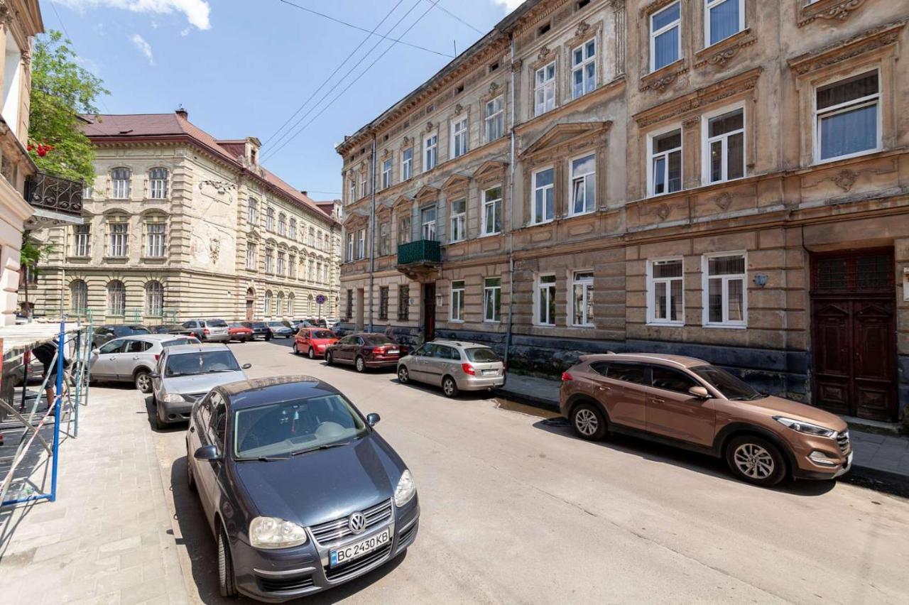 Avangard Magnus Apartment إلفيف المظهر الخارجي الصورة